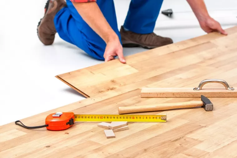 Pose parquet flottant sur plancher chauffant électrique, Lorient, LG HABITAT