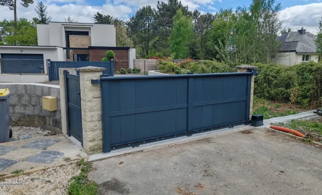 Portail et portillon en aluminium
